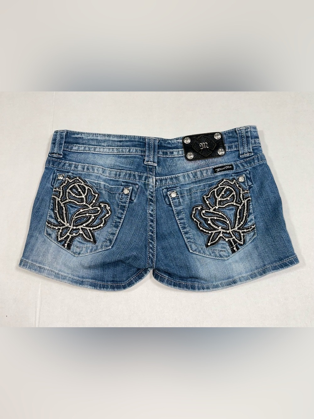 Miss Me Low Rise Size 30 Denim Shorts Bling Rhinestone Pockets Y2K Style